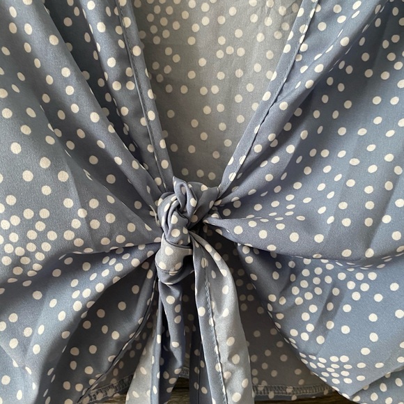 NWT Zaful crop tie front crop top - Picture 3 of 4